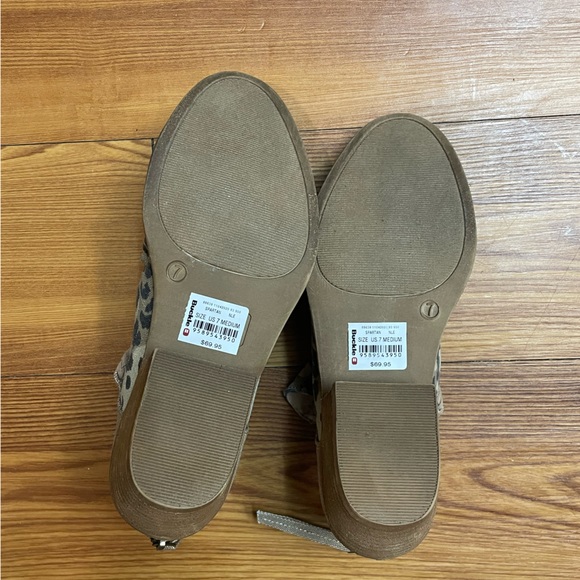 Buckle Spartan Leopard  Women’s Print  Ankle Boot Size 7 - Picture 5 of 7